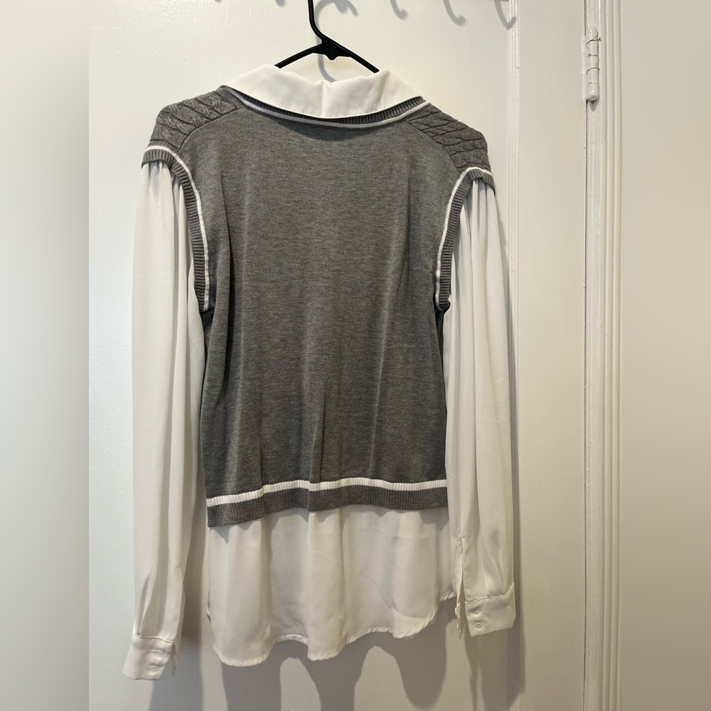 Sweater - Picture 5 of 12